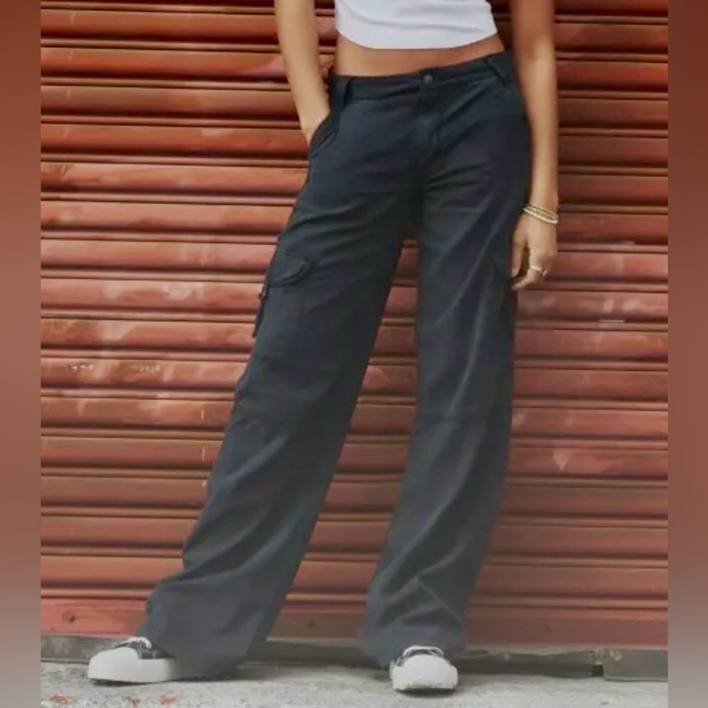 American Eagle dream drape cargo pants